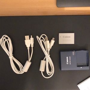 Canon PowerShot Camera Battery + Charger + 2 set of USB cables